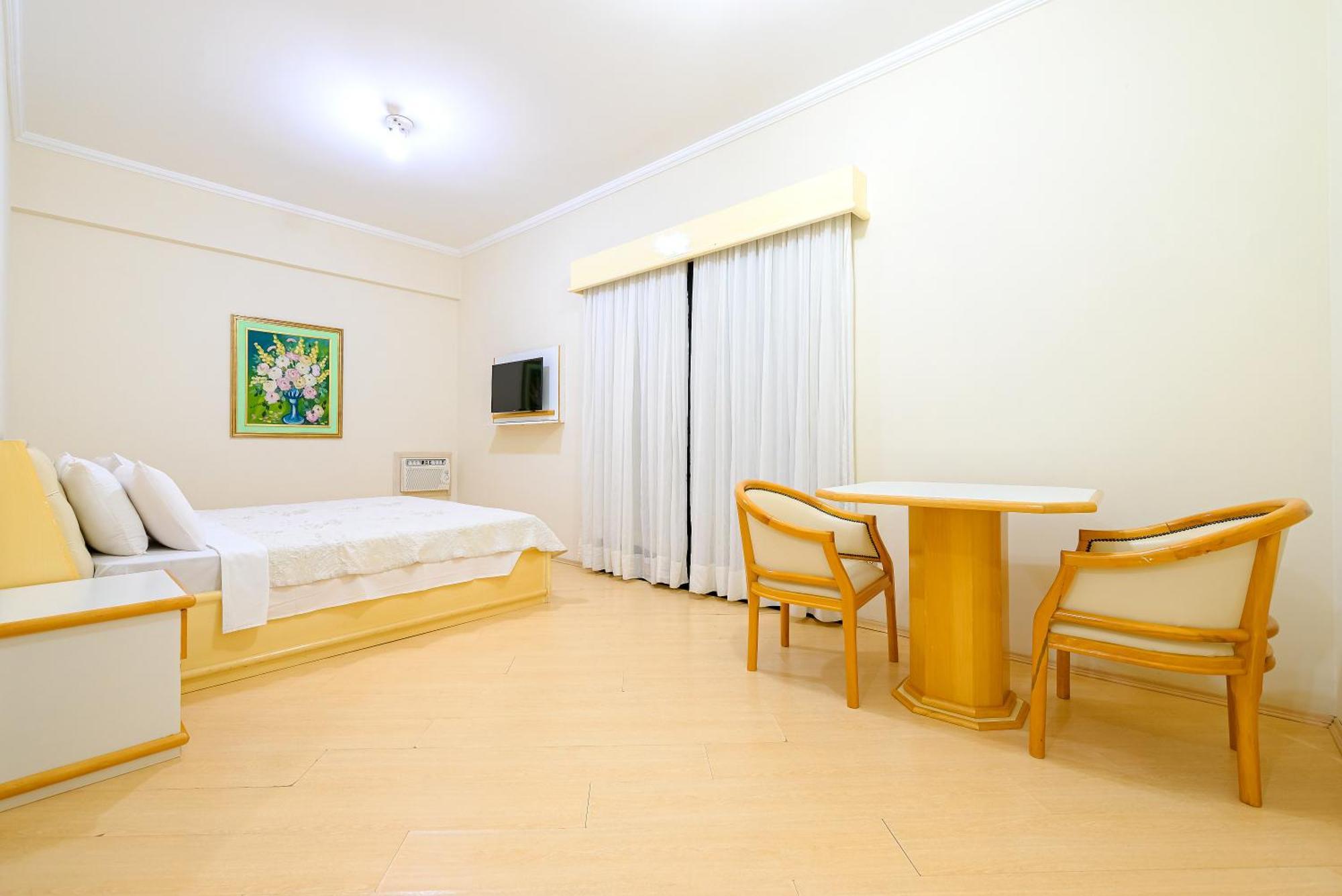 Rovi Plaza Hotel Serra Negra Kültér fotó